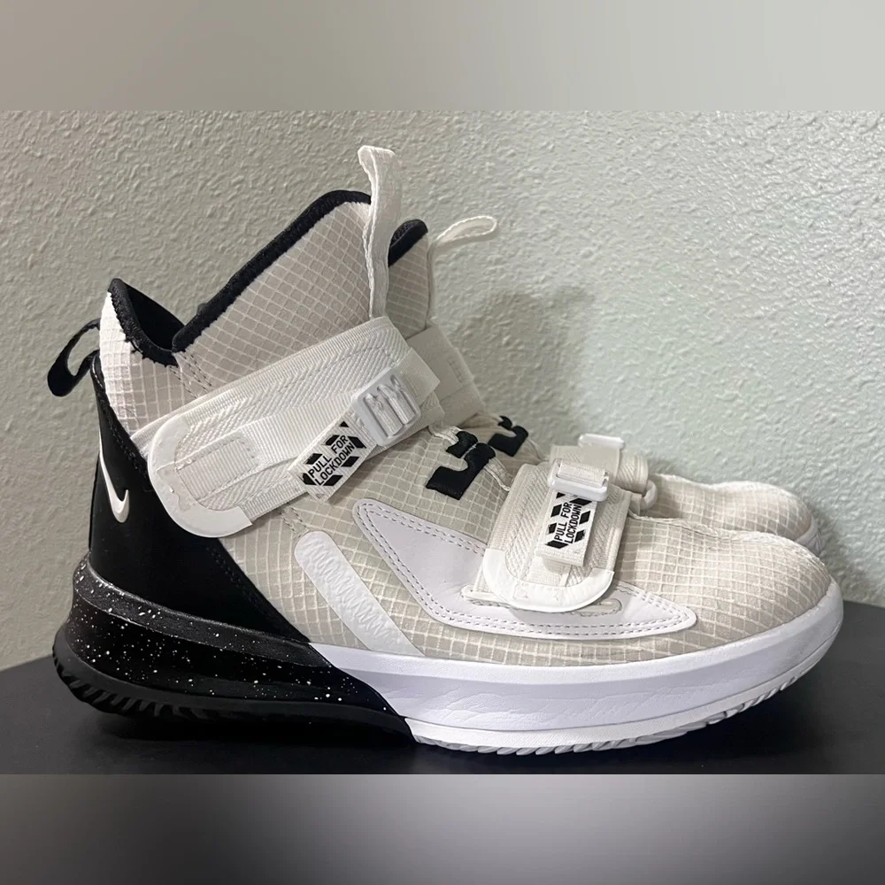 Nike Lebron Soldier XIII 13 SFG TB White Black  CN9809-113 Basketball Sneakers - Picture 9 of 14